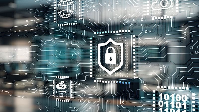 Ciberseguridad en RNE — Antonio Fernandes, experto en ciberseguridad, en RTVE · Cruce de Cables